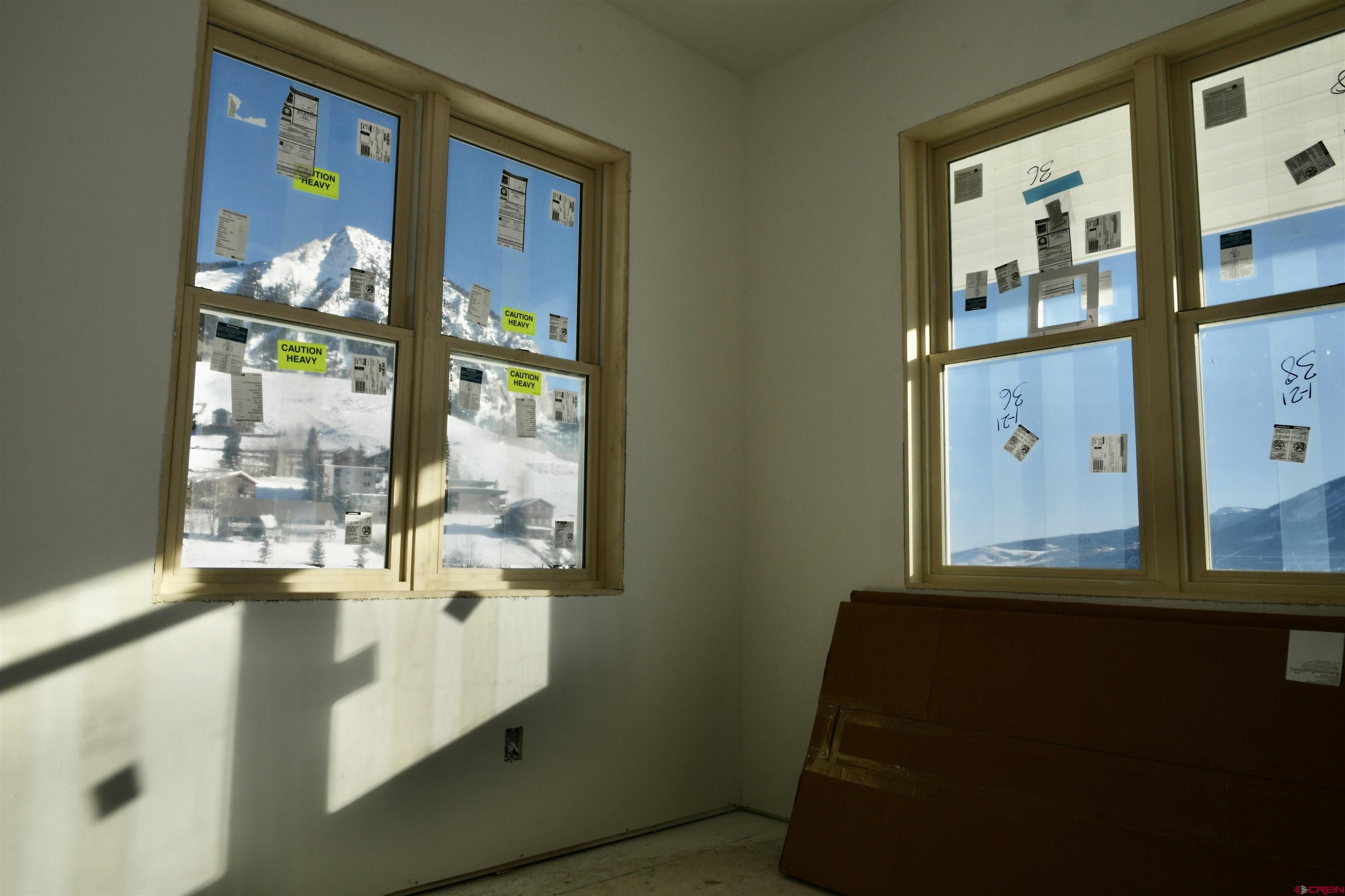 320 Horseshoe Crested Butte, CO 81225 - Photo 30 of 34 kids room with window