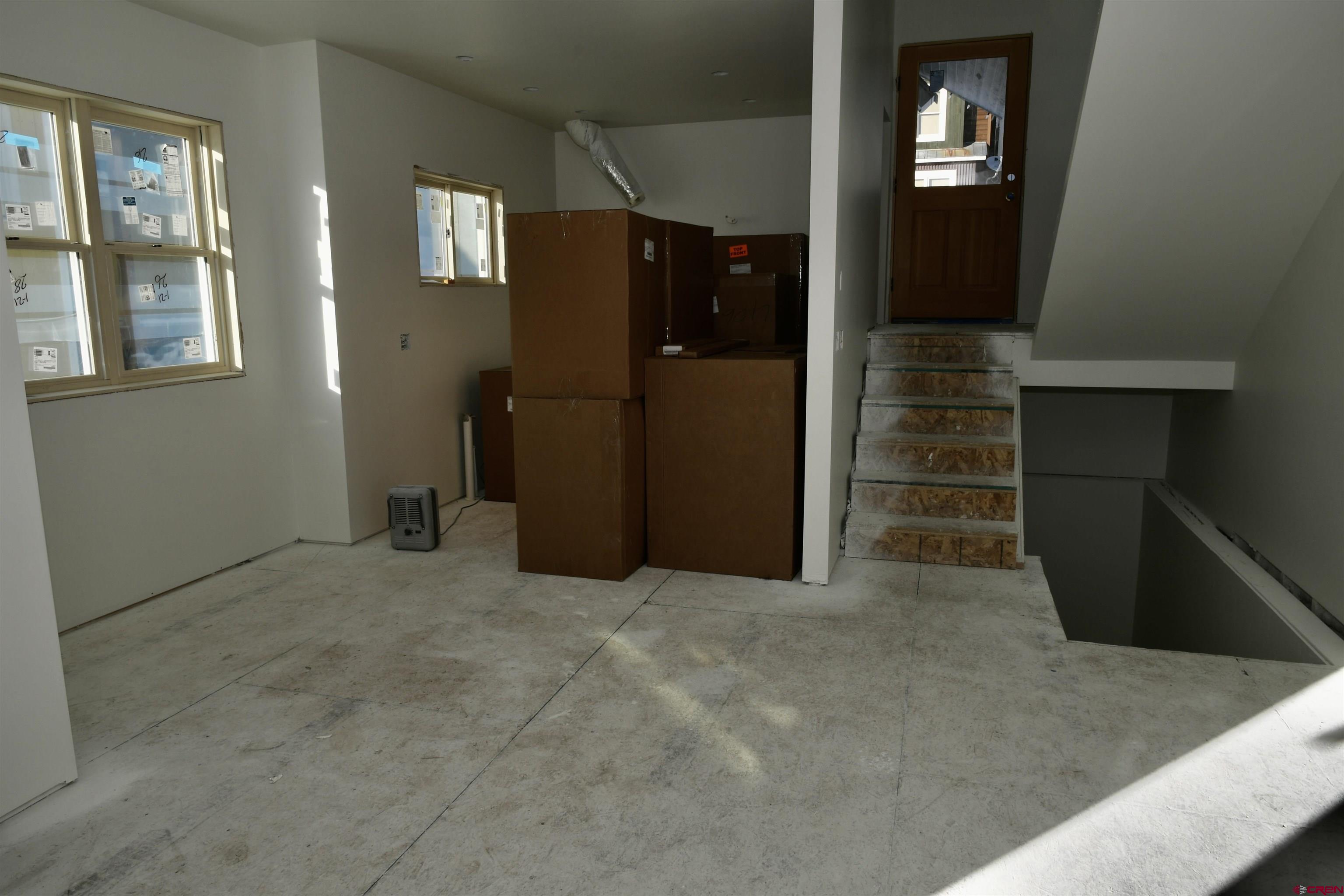 320 Horseshoe Crested Butte, CO 81225 - Photo 32 of 34 an empty room with windows