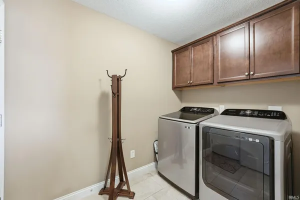 $399,900 | 5525 Kodiak Trail, Auburn, IN 46706