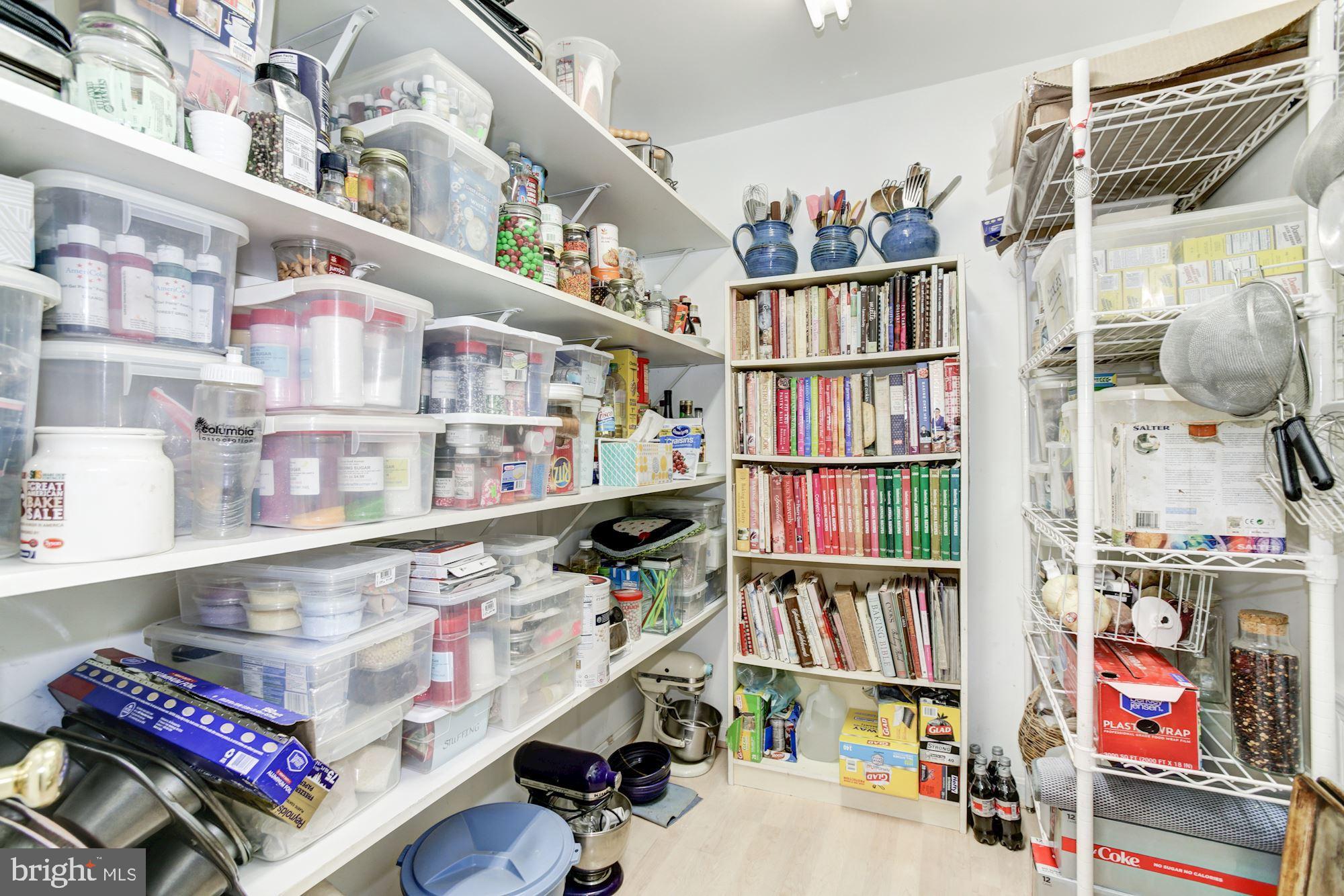 14601 Roxbury Road Glenelg, MD 21737 - Photo 12 of 52 Large pantry