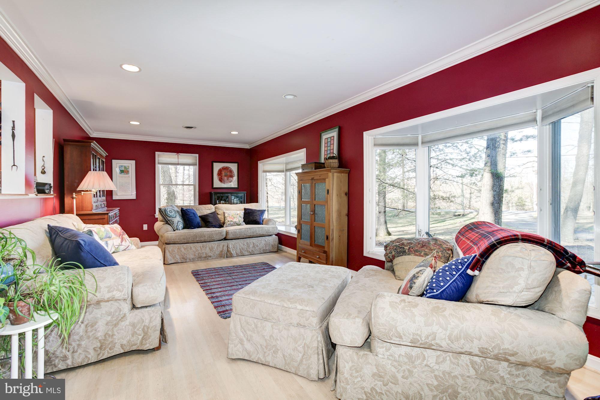 14601 Roxbury Road Glenelg, MD 21737 - Photo 17 of 52 Family Room