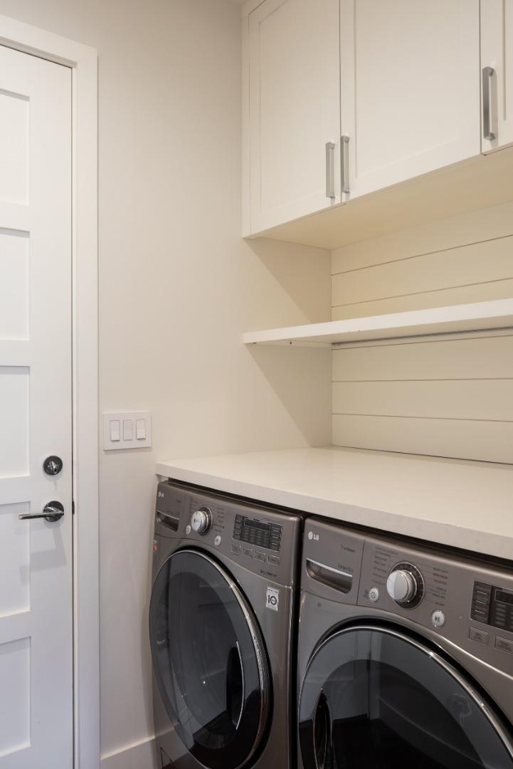 993 Embarcadero Road Palo Alto, CA 94303 - Photo 20 of 24 a utility room with dryer and washer