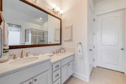 $725,000 | 3204 Venezia View, Leander, TX 78641