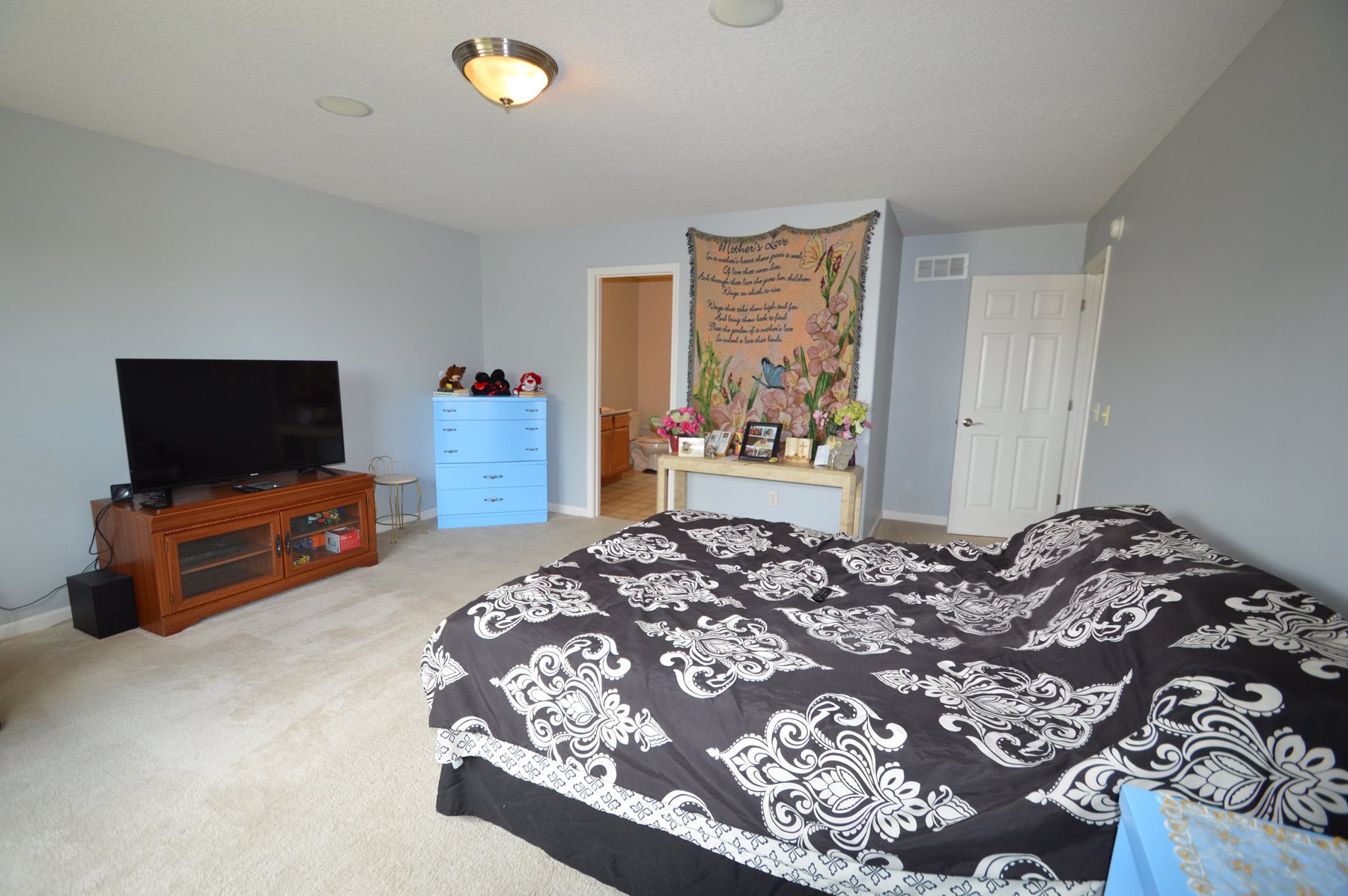 230 Riley Place Fort Wayne, IN 46825 - Photo 22 of 36 Gallery Image 22
