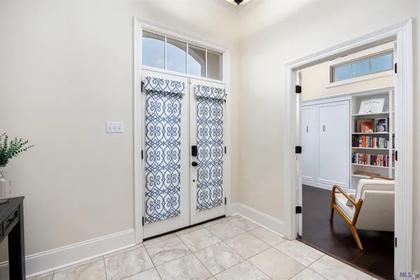 $376,500 | 3421 Meadow Grove Avenue, Zachary, LA 70791