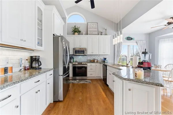 $589,900 | 8304 Hidden River Trace, Charlestown, IN 47111