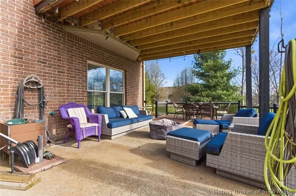$589,900 | 8304 Hidden River Trace, Charlestown, IN 47111