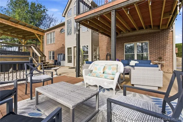 $589,900 | 8304 Hidden River Trace, Charlestown, IN 47111