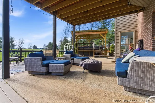 $589,900 | 8304 Hidden River Trace, Charlestown, IN 47111
