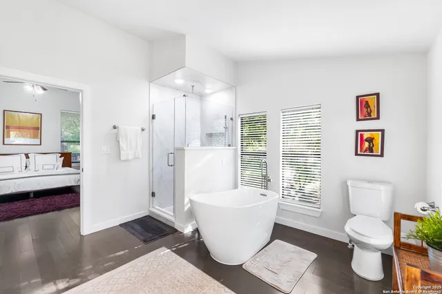 $4,800 | 136 West Evergreen, Boerne, TX 78006