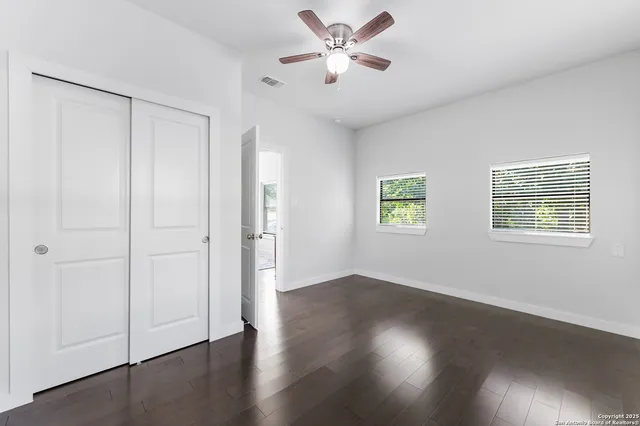 $4,800 | 136 West Evergreen, Boerne, TX 78006