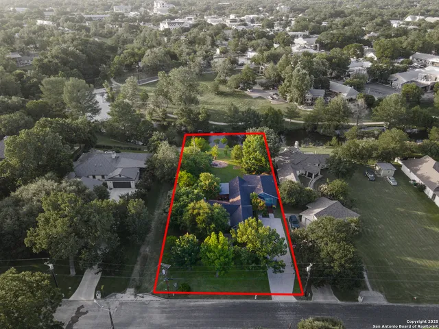 $4,800 | 136 West Evergreen, Boerne, TX 78006