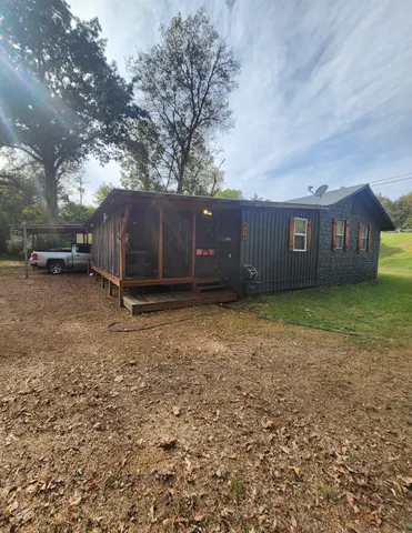 $179,900 | 920 Broadway Avenue, New Johnsonville, TN 37134