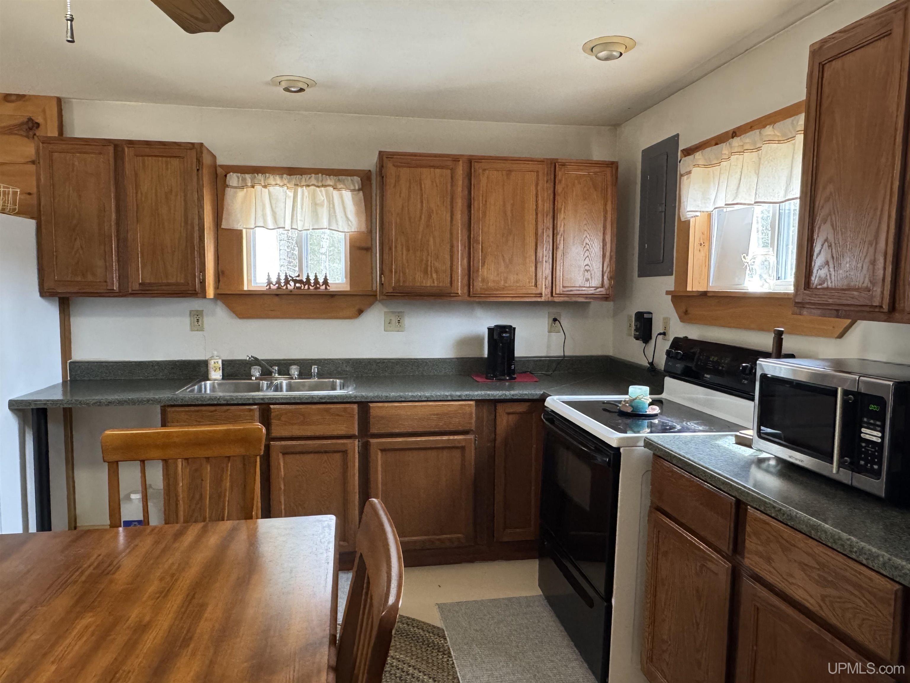 6572 East Maple Ridge 37th Road Rapid River, MI 49878 - Photo 13 of 45