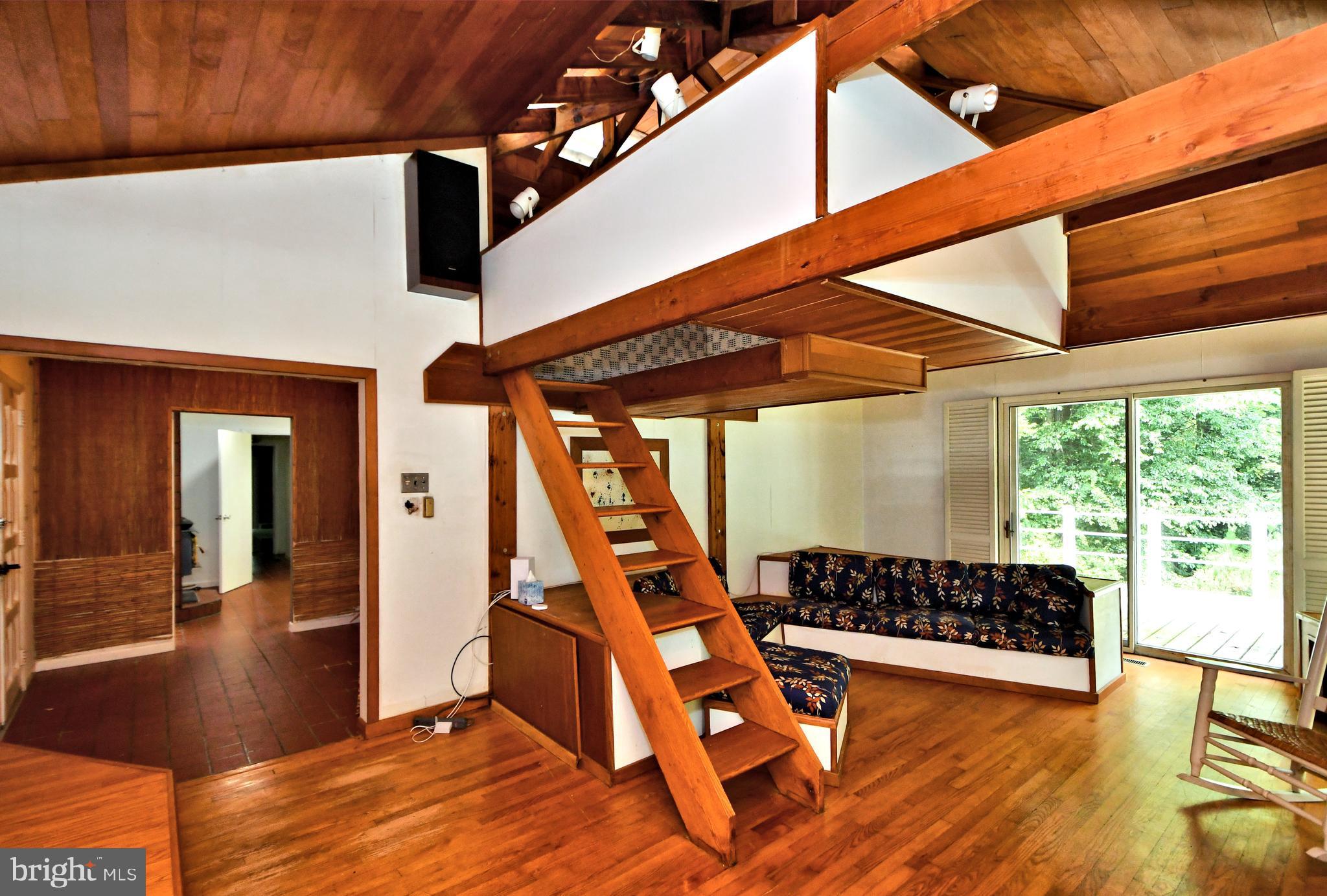 108 Glen Valley Road Morrisville, PA 19067 - Photo 14 of 83 Stair to loft