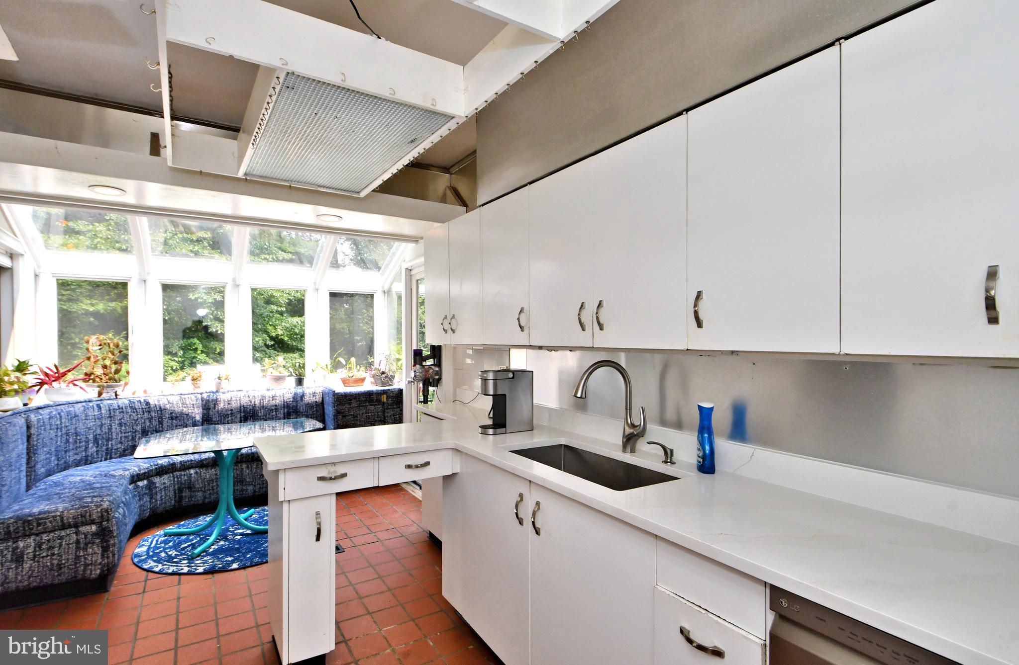 108 Glen Valley Road Morrisville, PA 19067 - Photo 29 of 83 Kitchen sink side