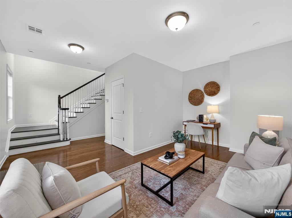 25 Roosevelt Drive Wood-Ridge, NJ 07075 - Photo 12 of 50