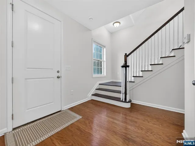 $900,000 | 25 Roosevelt Drive, Wood-Ridge, NJ 07075