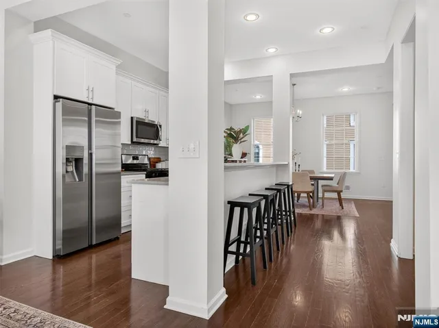 $900,000 | 25 Roosevelt Drive, Wood-Ridge, NJ 07075