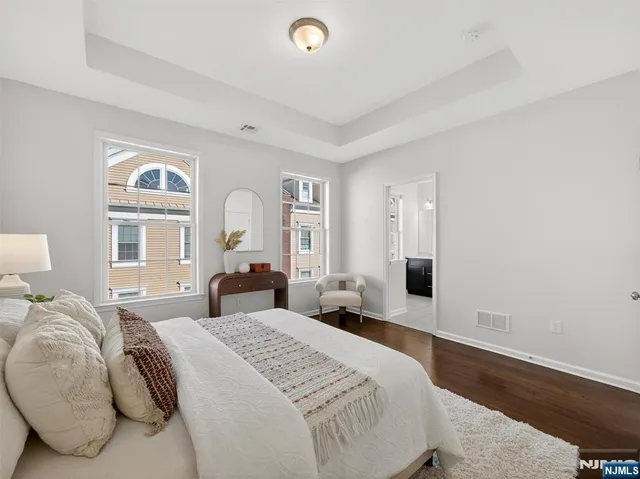 $900,000 | 25 Roosevelt Drive, Wood-Ridge, NJ 07075