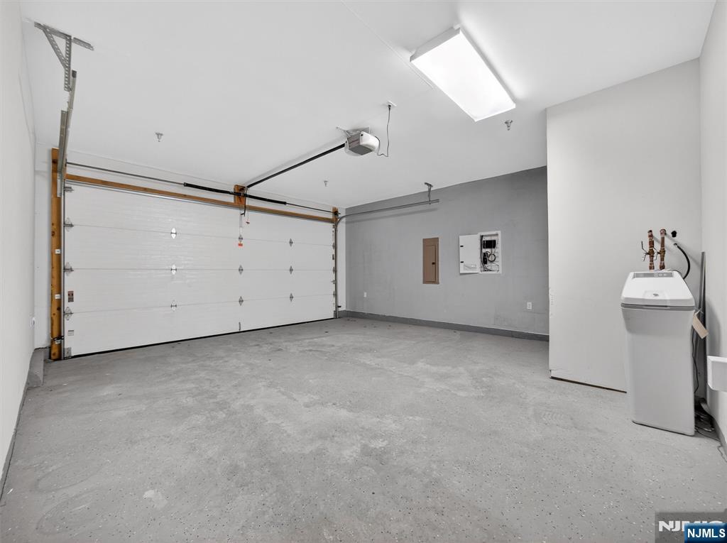 25 Roosevelt Drive Wood-Ridge, NJ 07075 - Photo 49 of 50