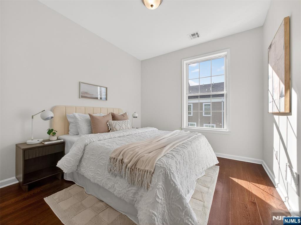 25 Roosevelt Drive Wood-Ridge, NJ 07075 - Photo 10 of 50