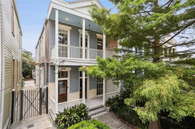 $1,399,500 | 924 Melpomene Street, New Orleans, LA 70130
