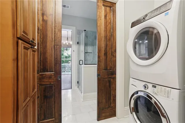 $1,399,500 | 924 Melpomene Street, New Orleans, LA 70130