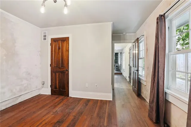 $1,399,500 | 924 Melpomene Street, New Orleans, LA 70130