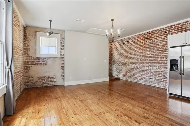$1,399,500 | 924 Melpomene Street, New Orleans, LA 70130