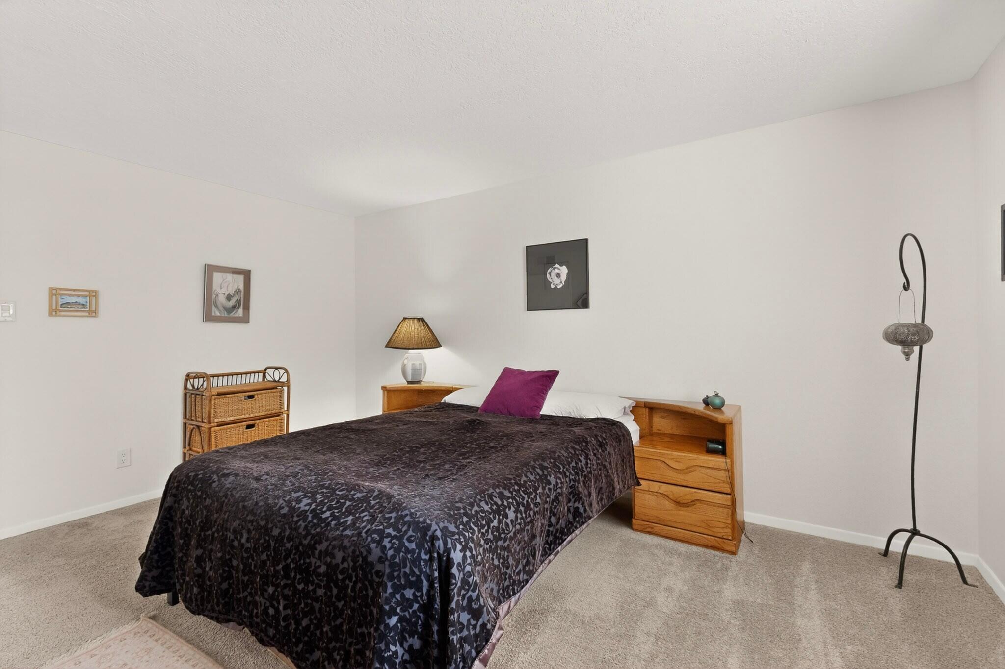 13266 Candelaria Road Northeast Albuquerque, NM 87112 - Photo 12 of 28 Gallery Image 12