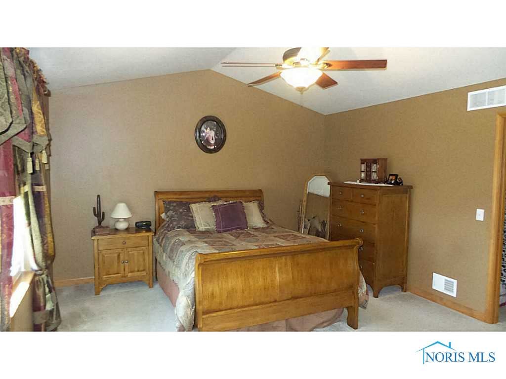 11041 Chapelstone Road Whitehouse, OH 43571 - Photo 9 of 17 Gallery Image 9