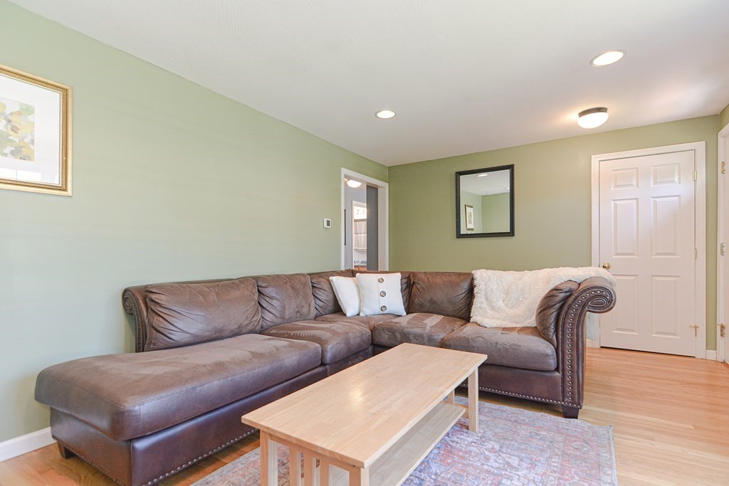 31 Saxony Road Framingham, MA 01701 - Photo 10 of 31 Gallery Image 10