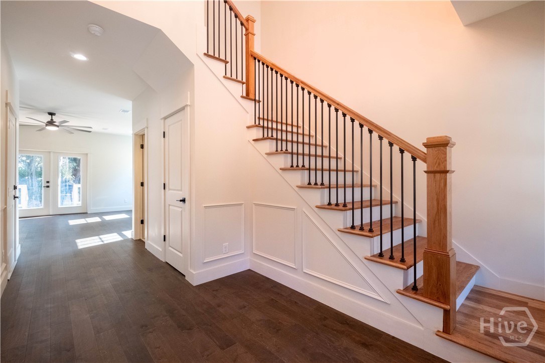 91 Sir Edward Teach Road Midway, GA 31320 - Photo 5 of 55 Entry Hall