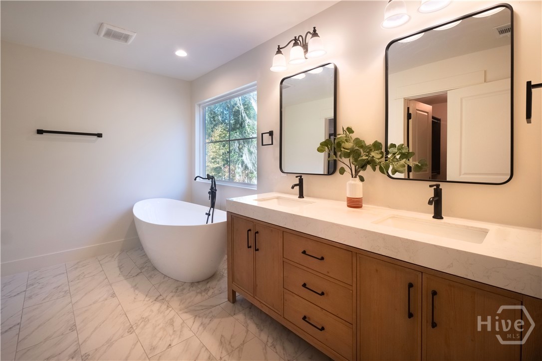 91 Sir Edward Teach Road Midway, GA 31320 - Photo 6 of 55 P