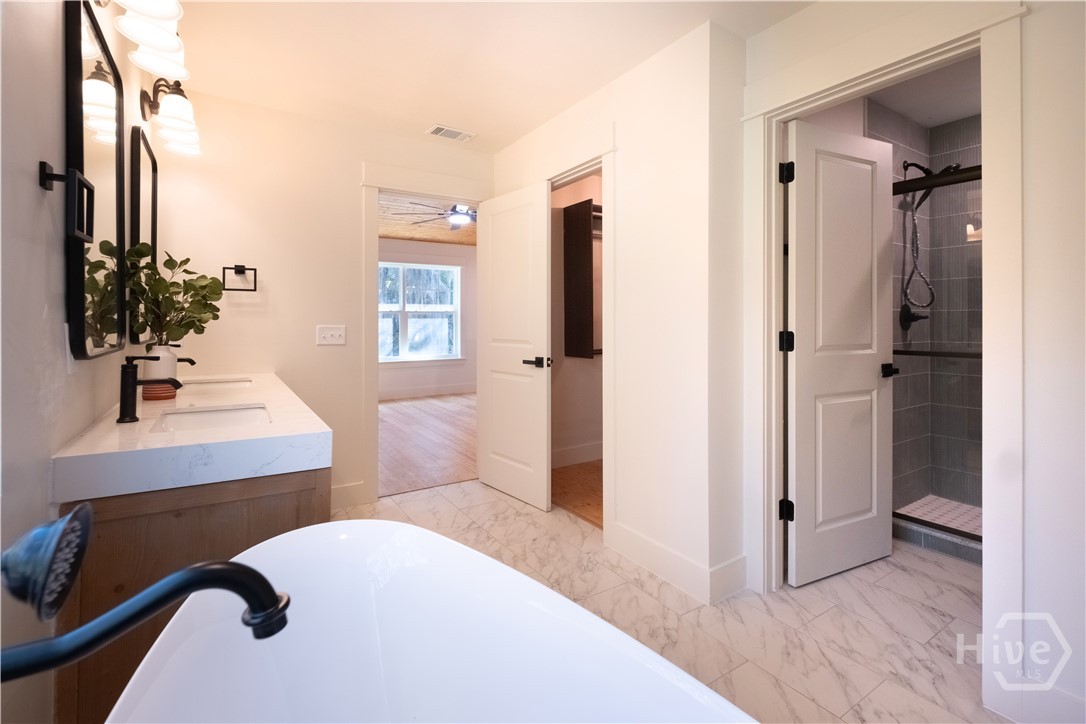 91 Sir Edward Teach Road Midway, GA 31320 - Photo 8 of 55