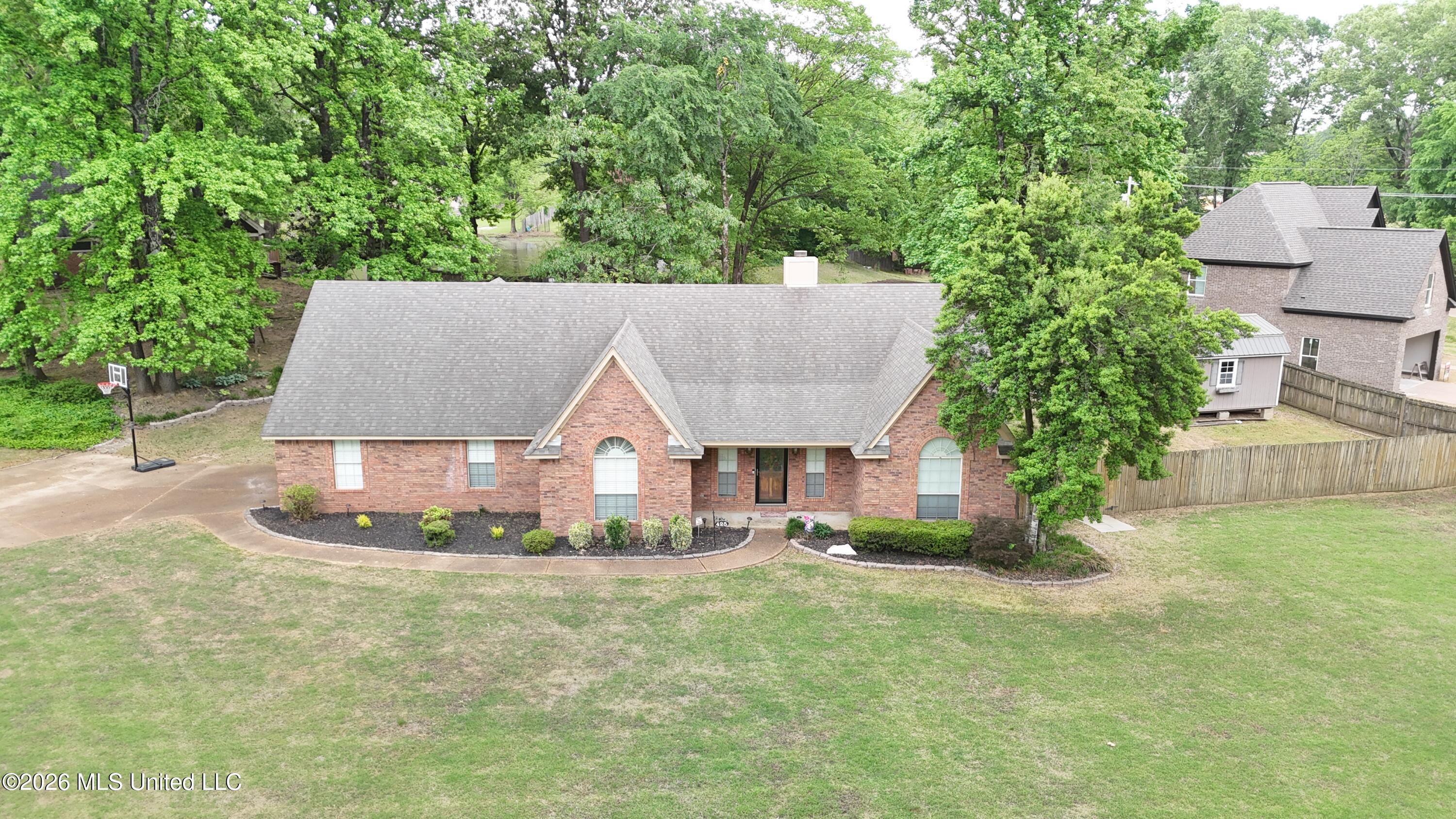 425 Augusta Drive Hernando, MS 38632 - Photo 66 of 70 DJI_20260424102232_0119_D