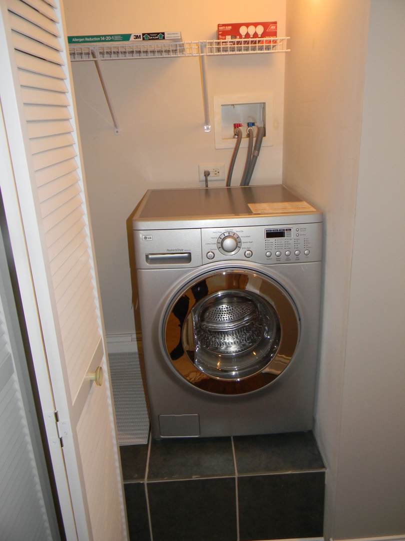 10608 Brooks Lane, Unit C2 Chicago Ridge, IL 60415 - Photo 10 of 11 Gallery Image 10