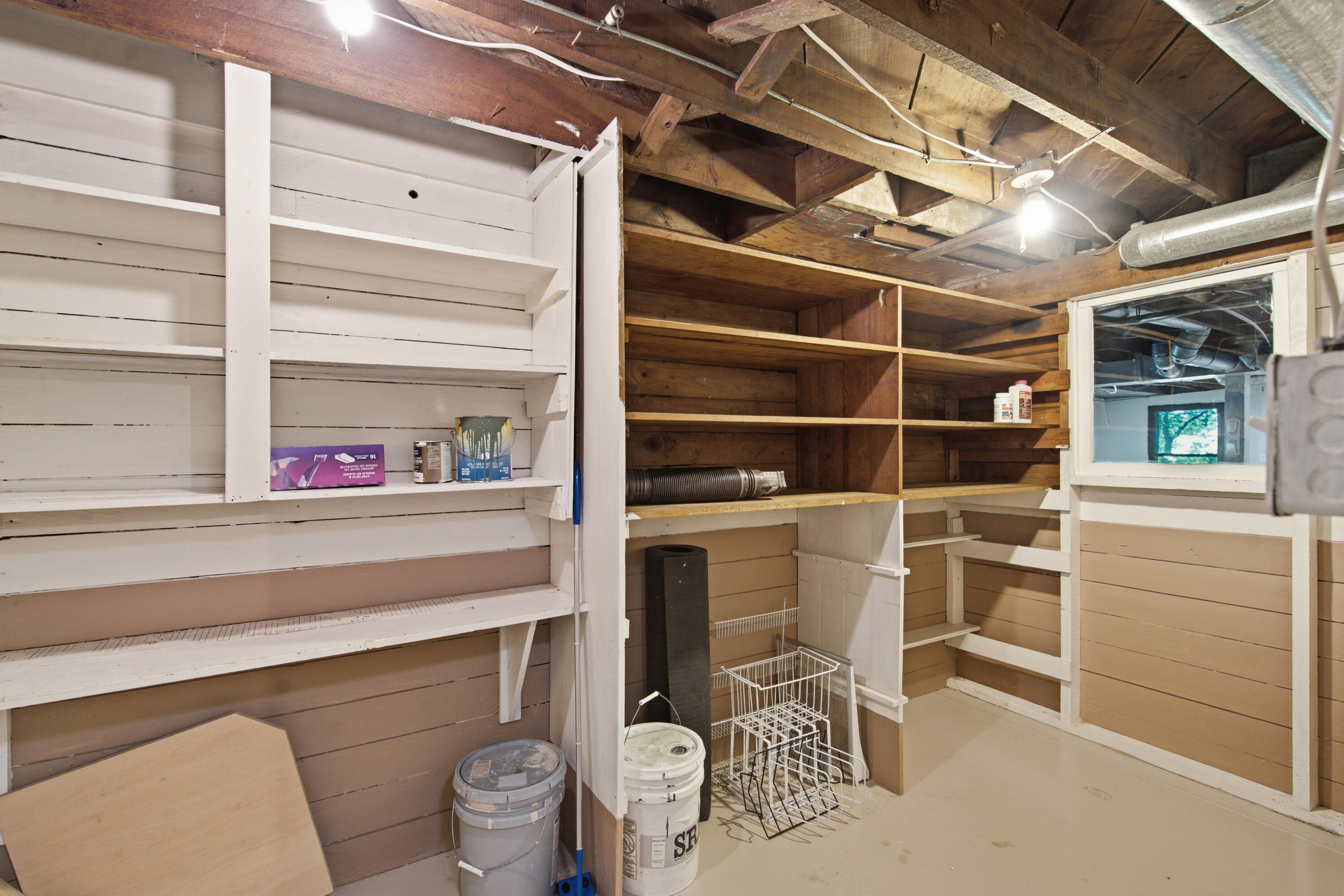 2125 Ridge Road Kalamazoo, MI 49008 - Photo 34 of 46 DSC06362