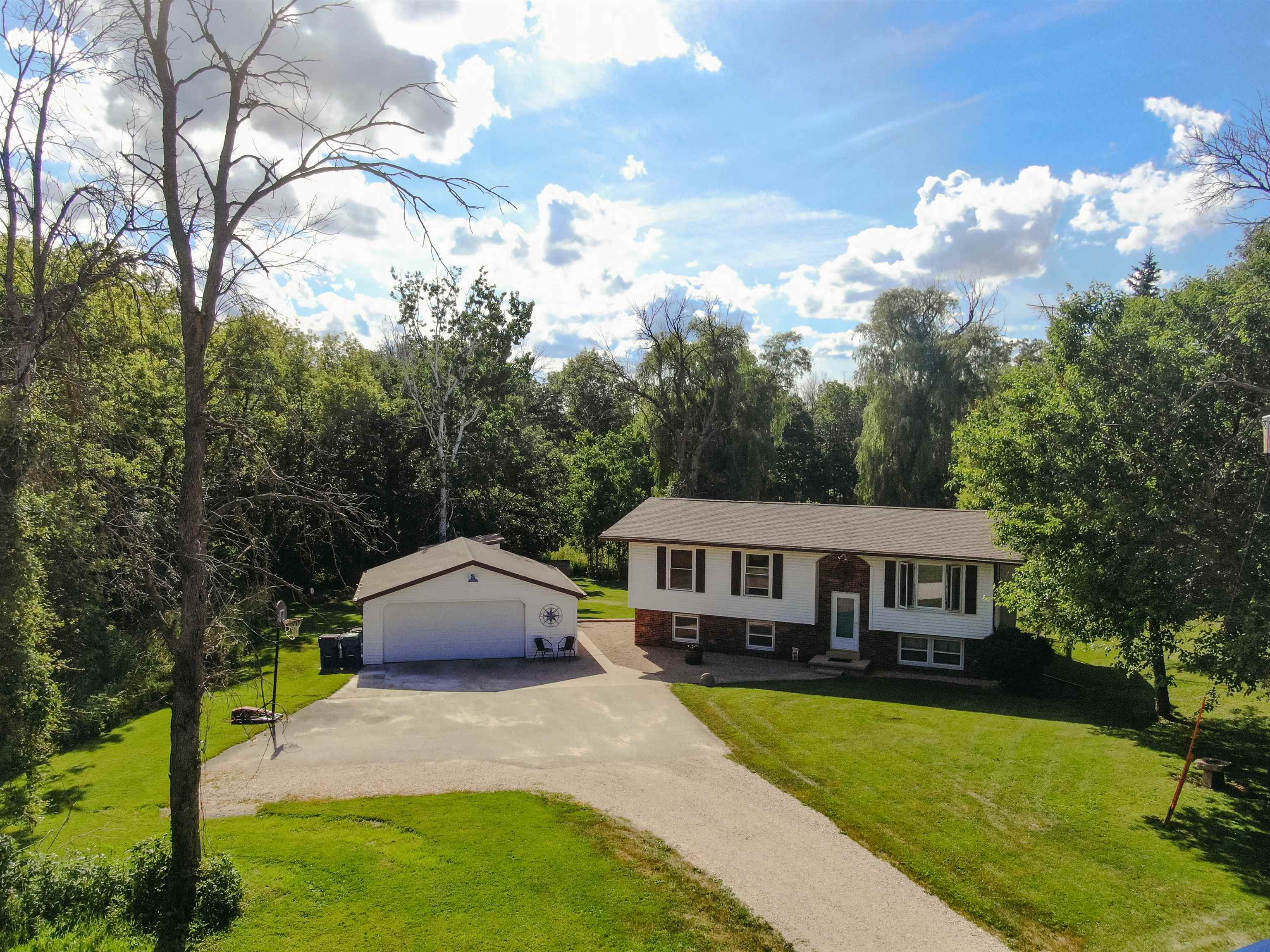 W8107 West Clark Road Oakfield, WI 53065 - Photo 2 of 35