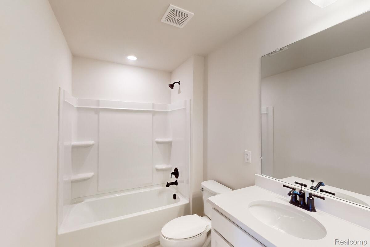 11705 Powell Rdg Lane Washington, MI 48094 - Photo 15 of 19 Representational Photo