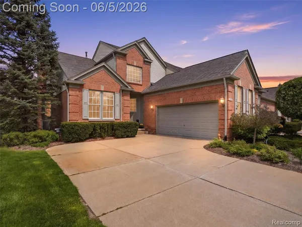 $625,000 | 5211 Belmonte Drive, Rochester, MI 48306
