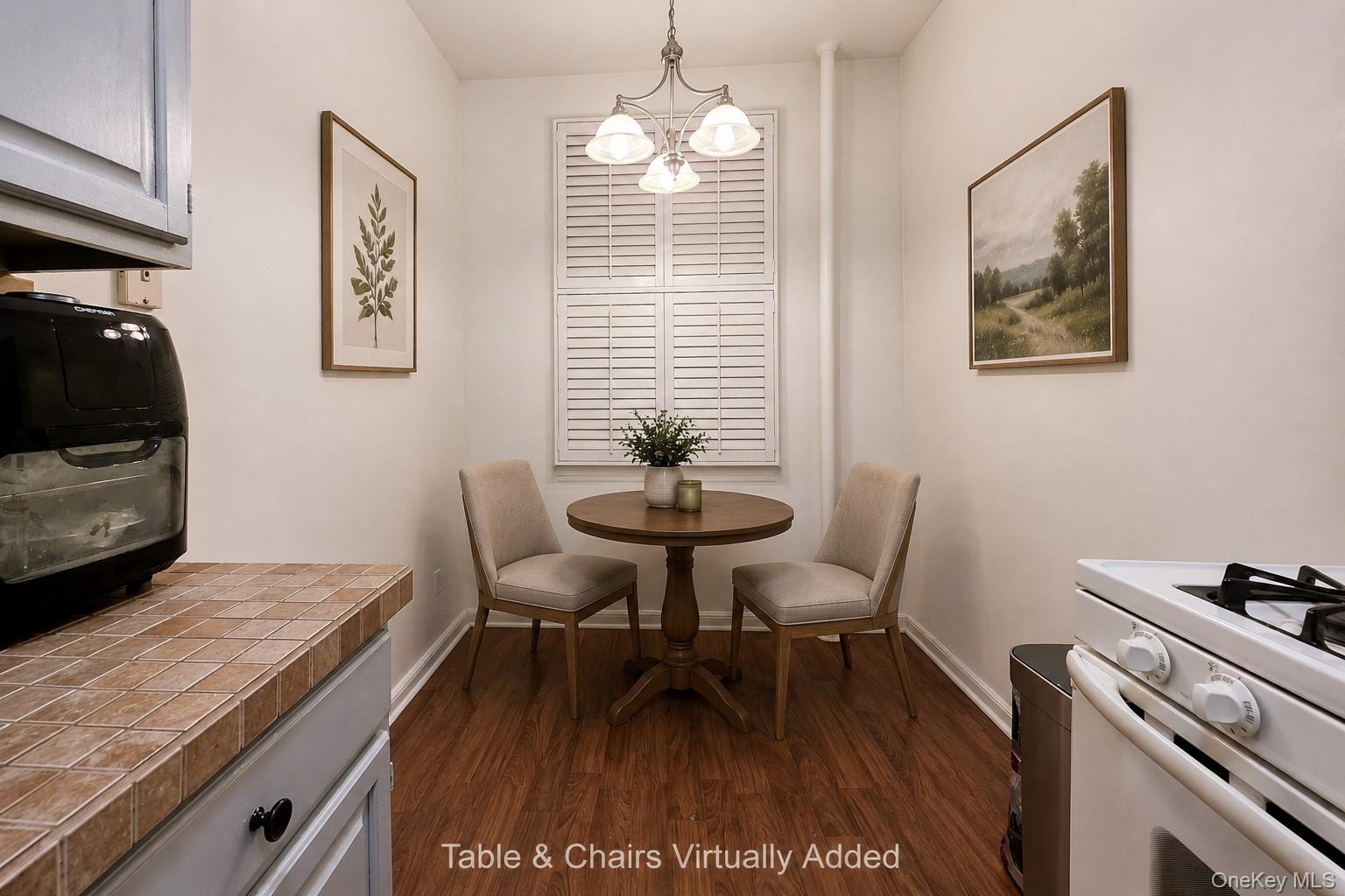 4 Maple Drive, Unit 1D Great Neck, NY 11021 - Photo 11 of 24