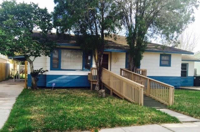 837 Rosedale Drive Corpus Christi, TX 78411 - Photo 1 of 10