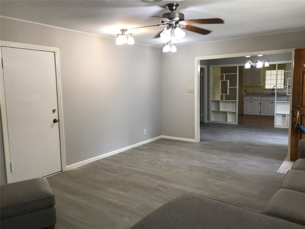 837 Rosedale Drive Corpus Christi, TX 78411 - Photo 2 of 10