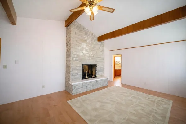 $264,900 | 2450 South Mary's Lane, Rensselaer, IN 47978