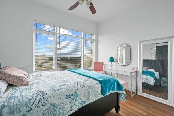 $2,500 | 1200 Town Center Drive, Unit 401, Jupiter, FL 33458