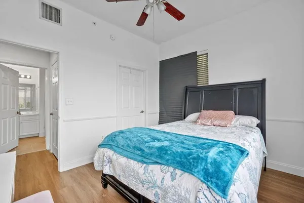 $2,500 | 1200 Town Center Drive, Unit 401, Jupiter, FL 33458