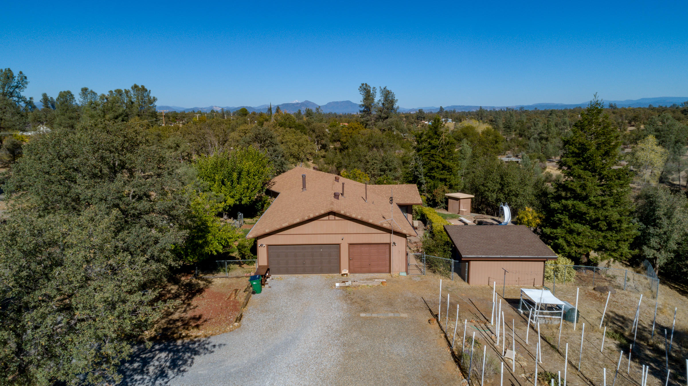 9057 Stillwater Road Redding, CA 96002 - Photo 3 of 34 lots of parking options