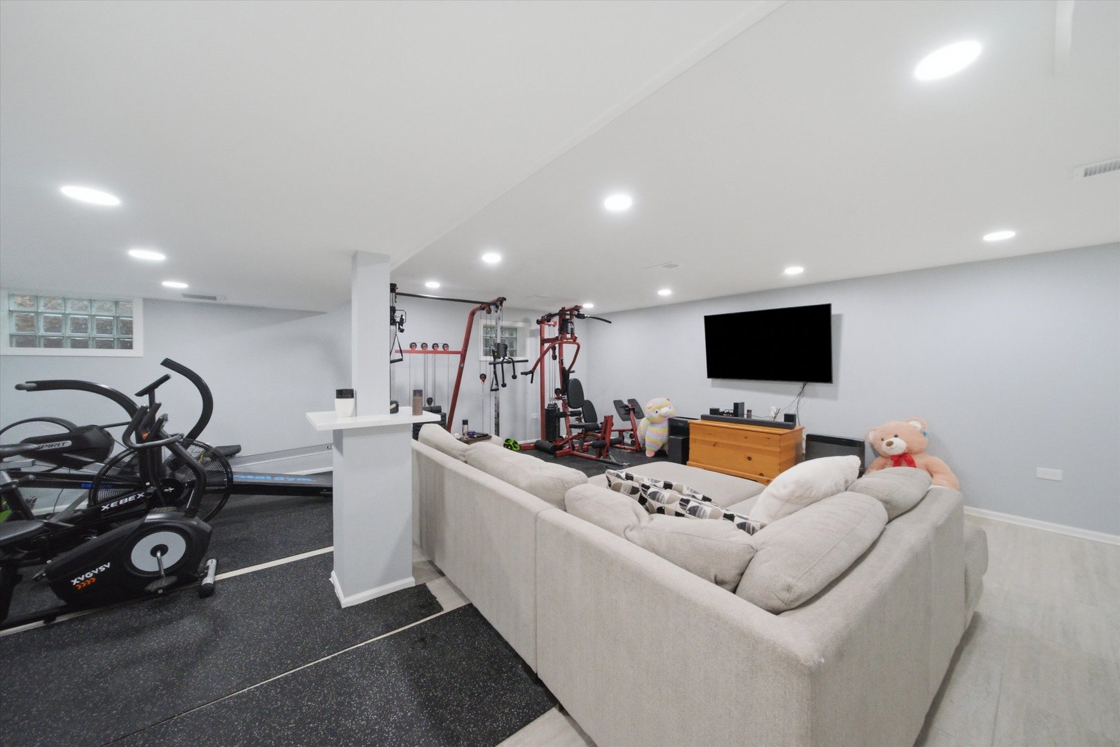 626 East Golf Road Libertyville, IL 60048 - Photo 27 of 36 Gallery Image 27